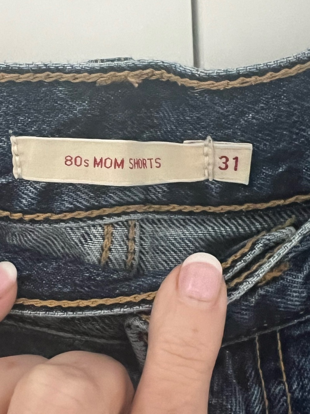 Levi’s 80S MOM SHORTS High-Rise Blue Denim women’s sz 31 - Picture 9 of 13